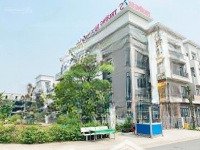 Chính Chủ Bán Nhà Phố 4 Tầng Bên Vsip
