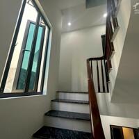 Bán N,h,à Vân Canh Hoài Đức, 30m2*4,5Tầng đã hoàn thiện chỉ 10m ra trục chính ôtô tránh.