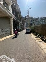 Bán Nhà 4 Tầng Mặt Phố Âu Cơ, Cách Hồ Tây Chỉ 200M, Kinh Doanh Sầm Uất