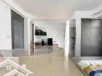 Cho Thuê Căn Hộ Q3_Ban Công Thoáng_Máy Giặt Riêng_Gần Chùa Pháp Hoa_Kênh Nhiêu Lộc