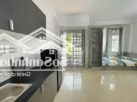 Cho Thuê Căn Hộ Q3_Ban Công Thoáng_Máy Giặt Riêng_Gần Chùa Pháp Hoa_Kênh Nhiêu Lộc