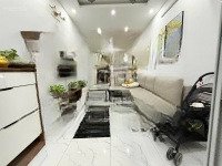 Bán Gấp Nhà Cầu Diễn, Ngõ Thông, Ôtô Đỗ Cửa, Giá: 8.X Tỷ, Liên Hệ: 0978685116