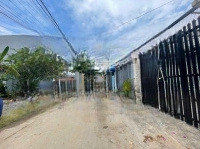 Bán 200M2 Đất ( 10M X 20M) - Full Thổ Cư- Tặng Kèm Dãy Trọ 5 Phòng