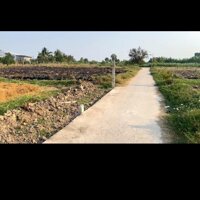 Bán đất đường 3m xe hơi tới đất Ông Cai, Tân Trung, TP Gò Công, dt 5x25, giá 270tr. Lh 0981593220 gặp Tùng