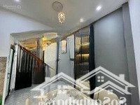 Phố Hoàng Mai, Nhà Mới Ở Ngay Đủ Tiện Nghi, Nhà, Ngõ Thoáng Đẹp,Diện Tích31M, 4 Tầng, Giá Bán 5.95 Tỷ.