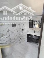 Lạc Long Quân Đẹp Nhất Phố 7 Tầng Thang Máy View Hồ Sát Lotte Mall, Chỉ 8,85 Tỷ