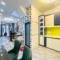 Bán Nhà Quang Trung 40m2, Gần Vincom, Coopmart Nhỉnh 4 Tỉ