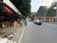 Hoàng Diệu Chương Mỹ Hà Nội . Gần Thanh Oai- 8 Triệu/1Mv. Ngõ Ô Tô 7C. Mặt Tiền Rộng.