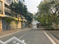Chính Chủ Cần Tiền Bán Gấp Lô Đất Đẹp Nằm Tại Trung Tâm Khu Đô Thị 31Ha Thị Trấn Trâu Quỳ, Gia Lâm