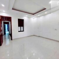 Cần cho thuê nhà mặt đường nhánh Quán Nam siêu đẹp
