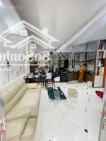 Bán Căn Phố Lụa Hà Đông Nhà Mới Ô Tô Đỗ Cửa Ô Tô Tránh 10M Nhà Mới - 37M2 - 5T - 6.29 Tỷ