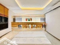 Ngộp Bank - Bán Gấp Nhà Mặt Tiền Võ Văn Tần, P.5. (Dt: 5X14M)- 6 Tầng+ Thang Máy.