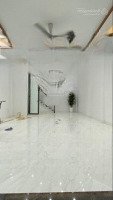 Tôi Cần Cho Thuê Nhanh Nhà Siêu Đẹp Tại Phố Liễu Giai,Diện Tích60M2 X 5T, Full Đồ. Giá Thuê Chỉ 18 Triệu/Th