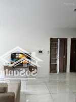Bán Gấp Căn Hộ Cao Cấp Park Legend Ngay Sân Bay Tsn, 71M2 2Pn- 2 Vệ Sinh Tặng Full Nội Thất Cao Cấp Xịn