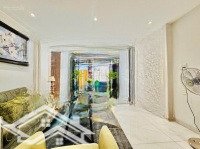 Chủ Hối Cần Bán Gấp Nhà Lý Chính Thắng, Q3Diện Tích42M2 Sổ Hồng Riêng, Hẻm Xe Hơi 5M