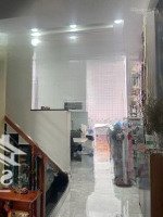 Bán Nhà Bến Vân Đồn Quận 4 - Sát Mặt Tiền - 50M2 - 6 Tỷ Nhỉnh - 4 Tầng Đúc Thật