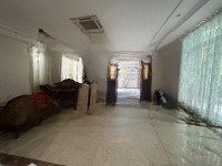 Siêu Phẩm Biệt Thự Cho Thuê Đường Bàu Bàng, P.13. Dt: 12X28M. 1 Hầm 4 Tầng. Nt Cơ Bản. Giá 55 Triệu