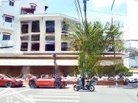 Nguyên Căn Góc 2Mặt Tiềnlam Sơn - Cửu Long, Ngay Sân Bay. Dt: 8X16M. 1 Trệt 2 Lầu Suốt. Giá 50 Triệu/Tháng