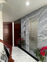 Ccmn 8 Tầng Tai Số 2/ 29 Ngõ 83 Xã Đàn Thang Máy Đủ Đồ : 3. 5 Triệu - 4 Triệu -4, 5 Triệu- 5 Triệu
