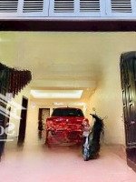 Bán Nhà Trần Cung 86M -17.7 Tỷ - Gara 2
Ô Tô - 6 Phòng Ngủ- Xe 7 Chỗ Đỗ Cửa - Vào Nhà - Mặt Tiền Rộng -