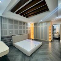 Bán nhà 4 tầng 90m2 ngang 4,25m mặt phố Hai Bà Trưng   vào