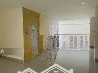 Cho Thuê Shophous Mặt Tiền Song Hành Lakeview City Giá Chỉ 40 Triệu/Th Nhà Đã Hoàn Thiện. L: 0917330220