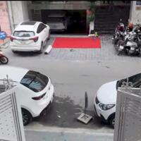 Cho thuê nhà Hoàng Ngân 6 tầng thang máy 130m2 2 mặt trước sau mới đẹp kinh doanh mọi mô hình