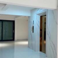 Cho thuê nhà Hoàng Ngân 6 tầng thang máy 130m2 2 mặt trước sau mới đẹp kinh doanh mọi mô hình