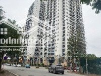 Lô Góc, Nở Hậu, Nhìn Ra Hồ Nước Tại Phúc Lợi, Long Biên (Rất Hiếm)