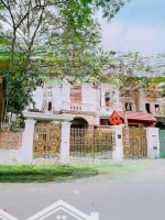 Bán Nhanh Căn Biệt Thự 300M2 Giá Chỉ Nhỉnh 30 Tỷ