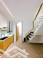Nhà Mới 3 Phòng Ngủ 3 Vệ Sinh40.5M2 Q4 Hẻm Thông Tứ Phía