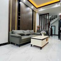 Cho thuê nhà nguyên căn Phố Hoàng Mai 6 tầng, 33m2, 3 ngủ khép kín 16 Triệu