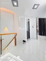 Bán Nhà 2 Lầu Ngay Trung Tâm Tp Thủ Dầu Một Giá Cực Kỳ Hấp Dẫn