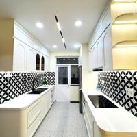 Cho thuê nhà mới đẹp ở Sky Garden 2pn, 2wc, giá chỉ 26 triệu/tháng