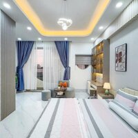 BÁN NHÀ TRỆT 2 LẦU NỘI THẤT CAO CẤP KDC VĂN HOÁ TÂY ĐÔ CẠNH NAM LONG CẦN THƠ