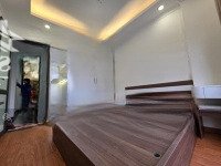 Giảm Sốc 300 Triệu - Bán Nhà Phố Trạm 43M - Gần Ô Tô Tránh - Chỉ 7 Tỷ
