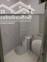 Bán Nhà Mặt Tiền Kinh Doanh Đường Đông Hồ, Quận Tân Bình 3.5X15 3 Lầu, Sân Thương