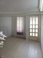 Nhà Đẹphẽm Xe Hơi37M2 2 Lầu Lạc Long Quân Tân Bình 3.7 Tỷ