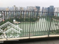 Bán Gấp Căn Hộ Tại Vinhomes D''capitale, 2 Phòng Ngủ 72M2, 8.2 Tỷ, View Hồ, Liên Hệ: 036.569.1228