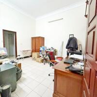 Bán nhà lô góc phố Thái Hà, Đống Đa, ô tô vào nhà 3 tầng 154m2 giá 46 tỷ