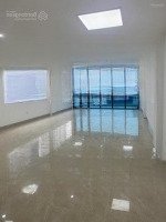 Mp Lê Văn Thiêm 8 Nổi 1 Hầm Chuẩn Pccc Thông Sàn Thang Máy 130M/Sàn Vỉa Hè Rộng Giá 160 Triệu