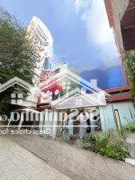 Cho Thuê Nhà Mặt Tiền Số 138 Đường Lý Tự Trọng, Quận 1, 20X30M, 1 Trệt 2 Lầu, 800 Triệu/Th
