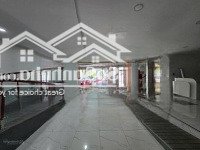 Cho Thuê Nhà Góc 2Mt Số 187 Nguyễn Văn Trỗi, Quận Phú Nhuận, 22.5X30M, Hầm Trệt 2.5 Lầu, 530 Triệu