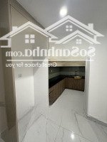 Căn Trệt Trên Không Có Sân Vườn Rộng Rãi, Có Suất Đậu Ôtô Định Danh Diamond Alnata Plus 2Pn-2Wc