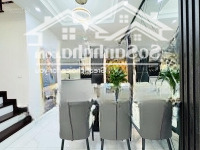 Mặt Phố Tân Mai, Hoàng Mai.diện Tích65M2 X 6 Tầng. Thang Máy - Vỉa Hè 2 Bên Kinh Doanh - Ô Tô Đỗ Cổng.