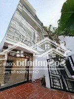 Nhà Mới Đẹp - Cách Cầu Vĩnh Tuy, Aeon Long Biên Chỉ 5 Phút Đi Bộ - 5 Phòng Ngủ - Sân Rộng 20M