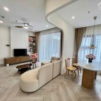 Hoa hậu 2PN+1-2WC căn góc Đông Nam - Đông Bắc view bể bơi gần nhà xe tại Vinhomes Ocean Park siêu đẹp.