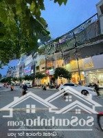 Bán Nhà Mặt Tiền Cửa Bắc Chợ Bến Thành - Thủ Khoa Huân Quận 1 (5M X 20M) Hđt 200 Triệu/Th. Giá Bán 70 Tỷ