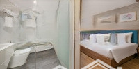 Bán Tòa Khách Sạn 4 Sao Mặt Tiền Trực Diện Biển Mỹ Khê - Vị Trí Kim Cương Trục Đường Võ Nguyên Giáp