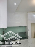 Cho Thuê Nhà Phố Khu Đường 14M Phạm Hữu Lầu Q7- Gần Công Viên-5X18M,3L+5Pn-Giá Chốt Rẻ : 18 Triệu .